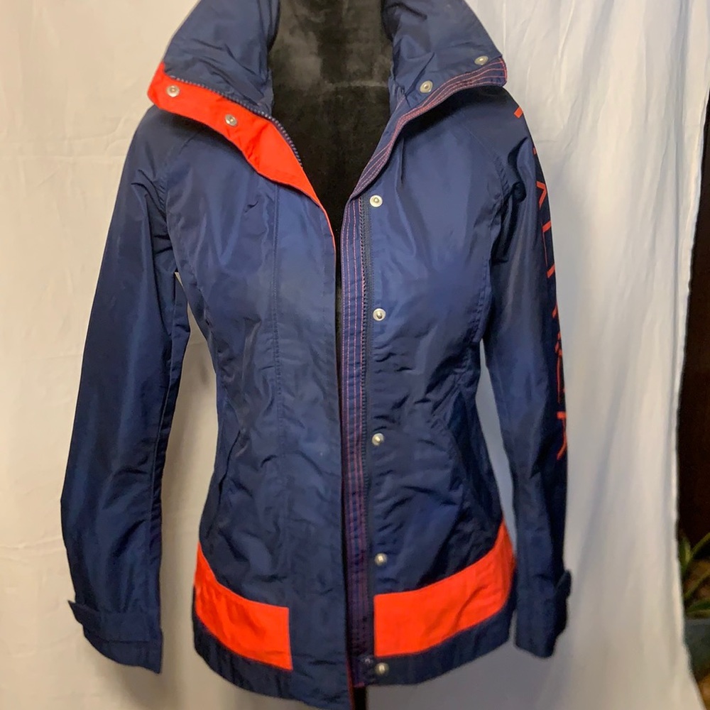 Nautica wind breaker
